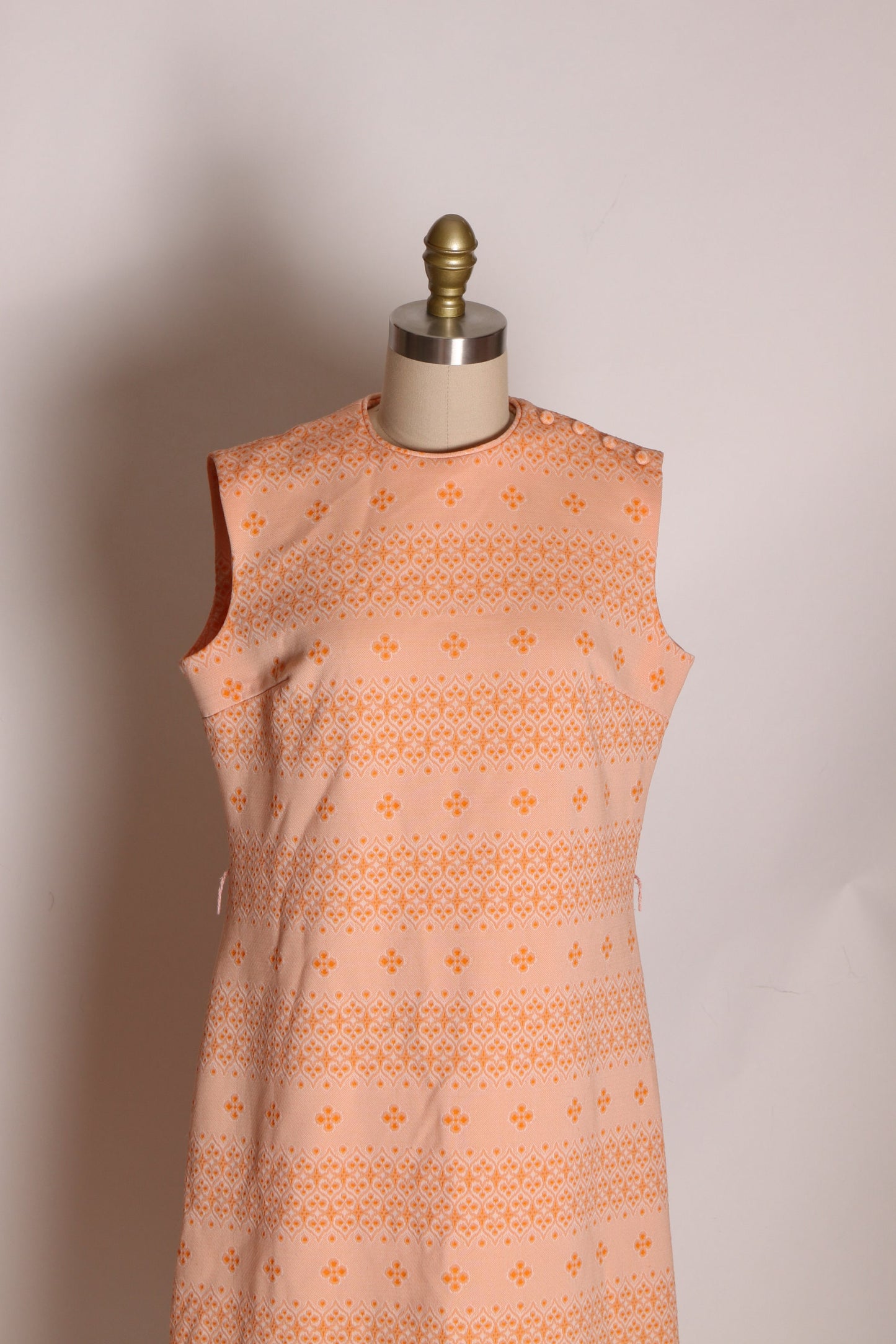 1960s Peach Pink Orange Geometric Sleeveless Polyester Shift Dress -L