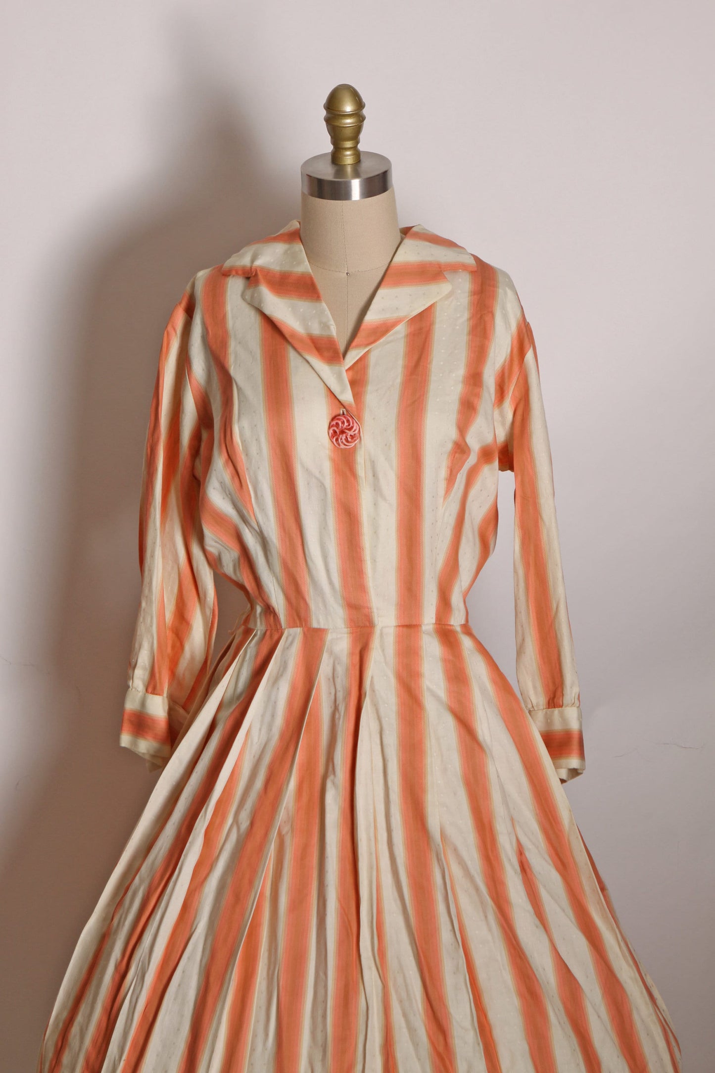 1950s Peach Pink, Tan and Crea 3/4 Length Sleeve Fit and Flare Dress by Julie Miller