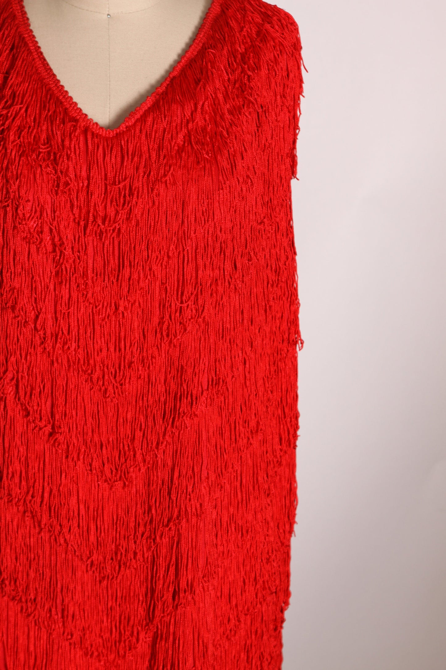 1980s Red Fringe Sleeveless Sheath Flapper Style Shimmy and Shake Dress by Nightworks -2XL