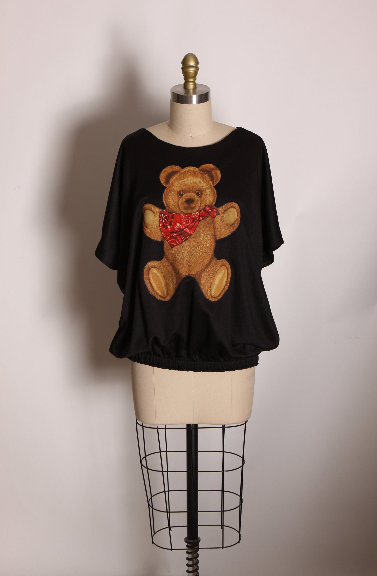 1970s Black, Brown and Red Short Sleeved Elastic Waist Draped Western Bandana Teddy Bear Blouse -1XL