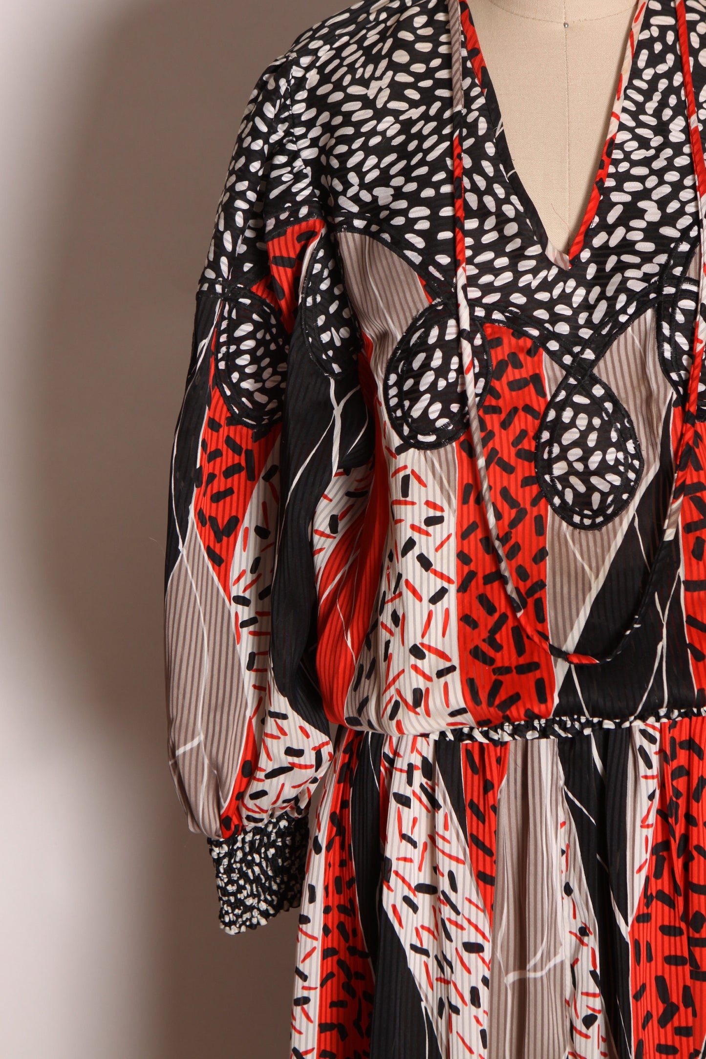 1980s Two Piece Black, Red and White Abstract Print Blouse with Matching Skirt Outfit by Indigo Lites