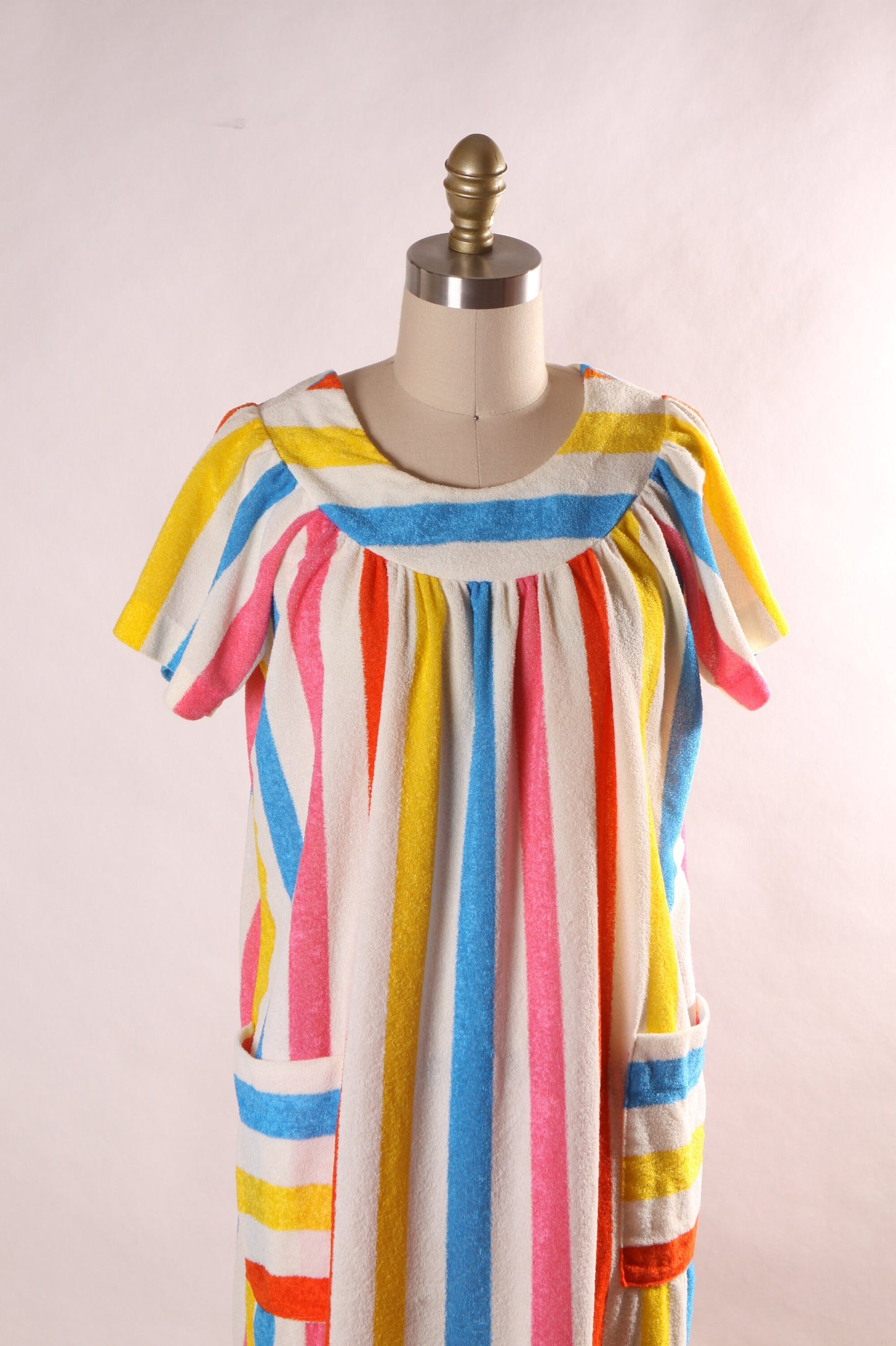 1970s White and Rainbow Striped Short Sleeve Pocketed Ankle Length Dress-S