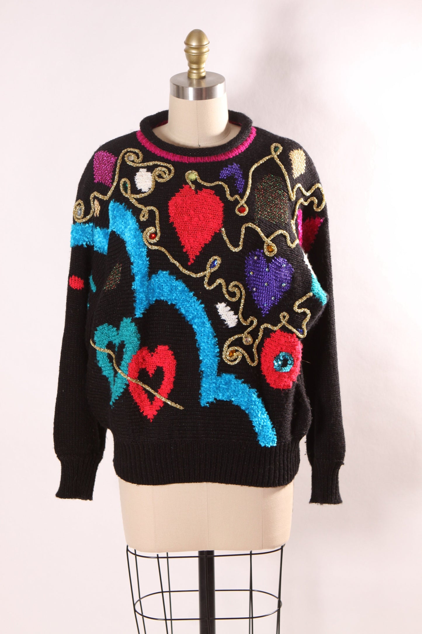 1980s Black, Pink, Blue and Gold Abstract Geometric Heart Knit Pullover Sweater by Jaclyn Smith -L