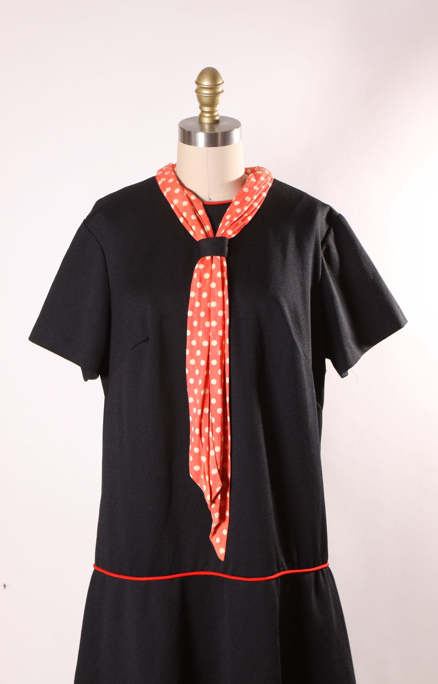 1960s Black and Red Short Sleeve Plus Size Volup Red Trim Polka Dot Scarf Scooter Dress by ShipShape -XL