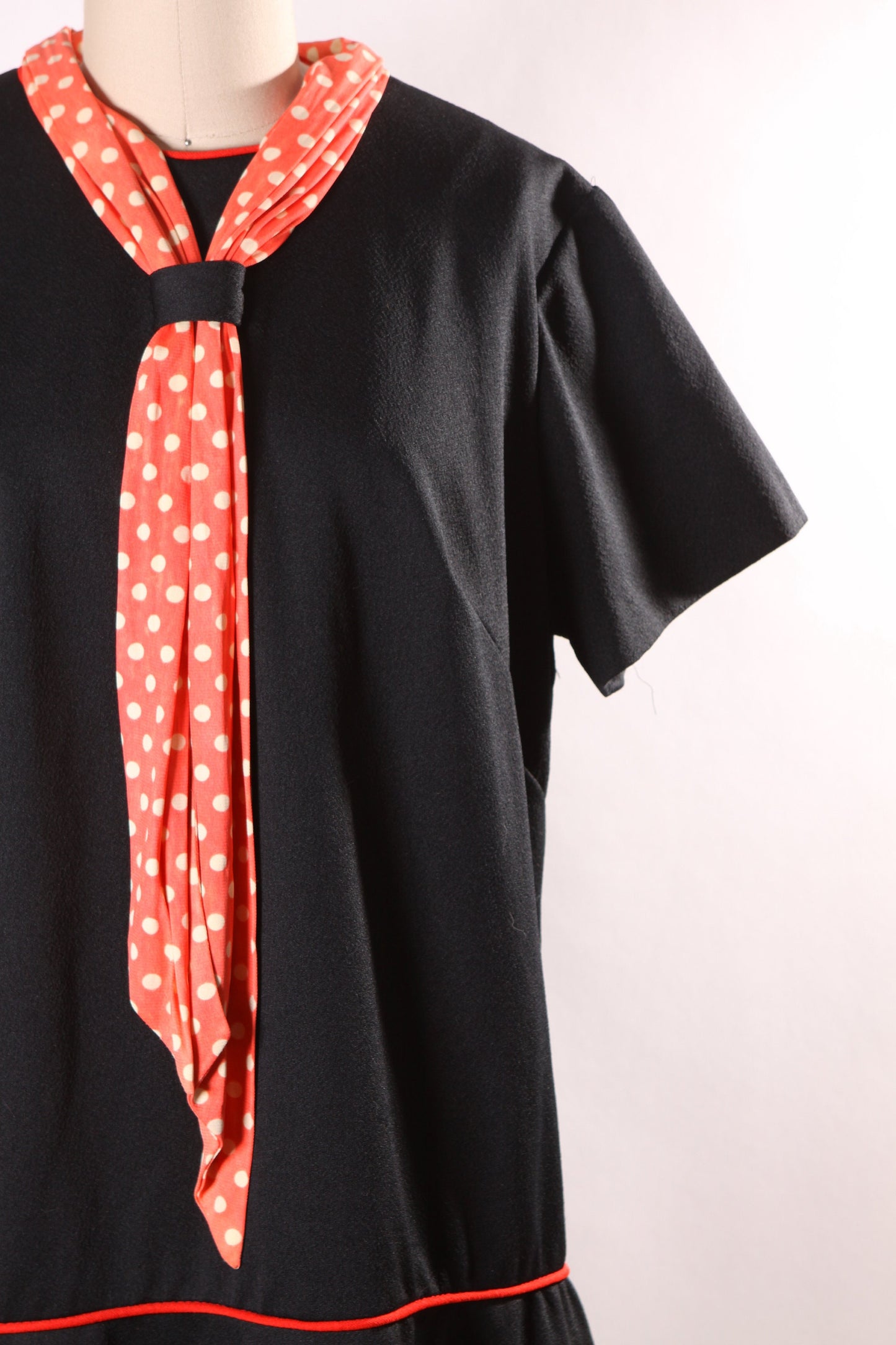 1960s Black and Red Short Sleeve Plus Size Volup Red Trim Polka Dot Scarf Scooter Dress by ShipShape -XL