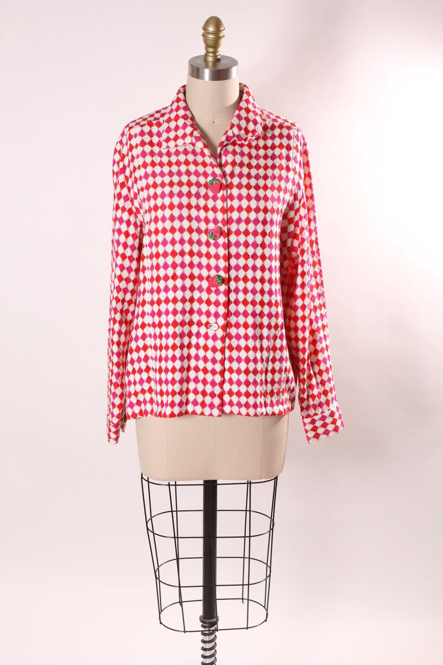 Late 1960s Early 1970s Pink, Red and White Harlequin Square Print Long Sleeve Strawberry Button Covers Blouse -L