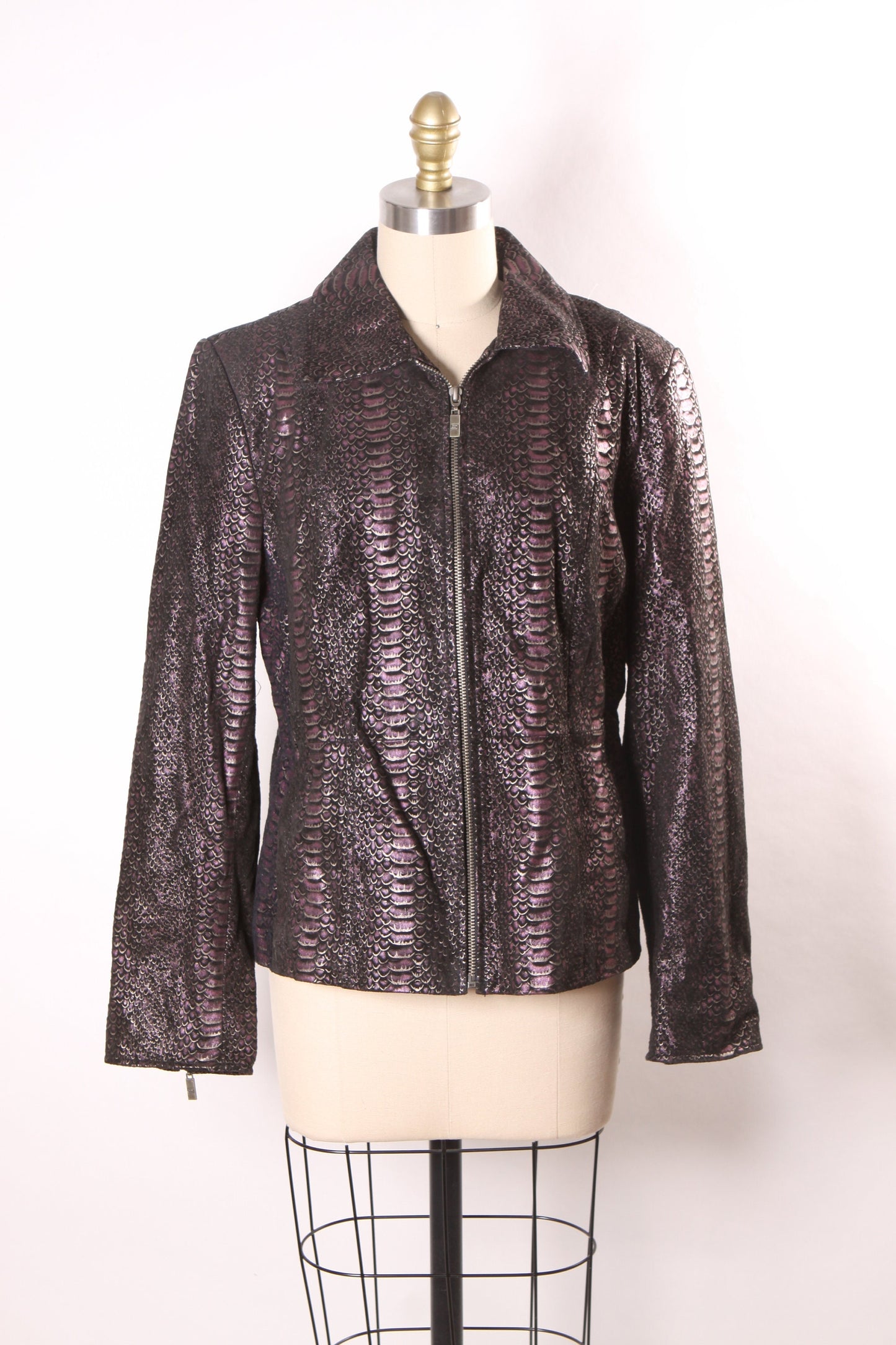 1990s 2000s Y2K Purple, Black and Silver Metallic Suede Leather Reptile Animal Print Long Sleeve Zip Up Jacket by Pamela McCoy -S