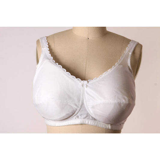 1980s White Lace Trim Bow Detail Bra by Classique-38D