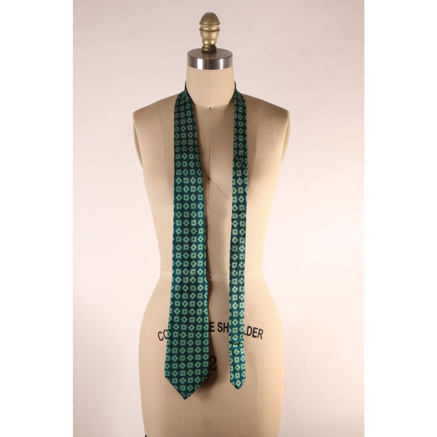 1970s Green Geometric Wide Necktie Tie by Liberty of London