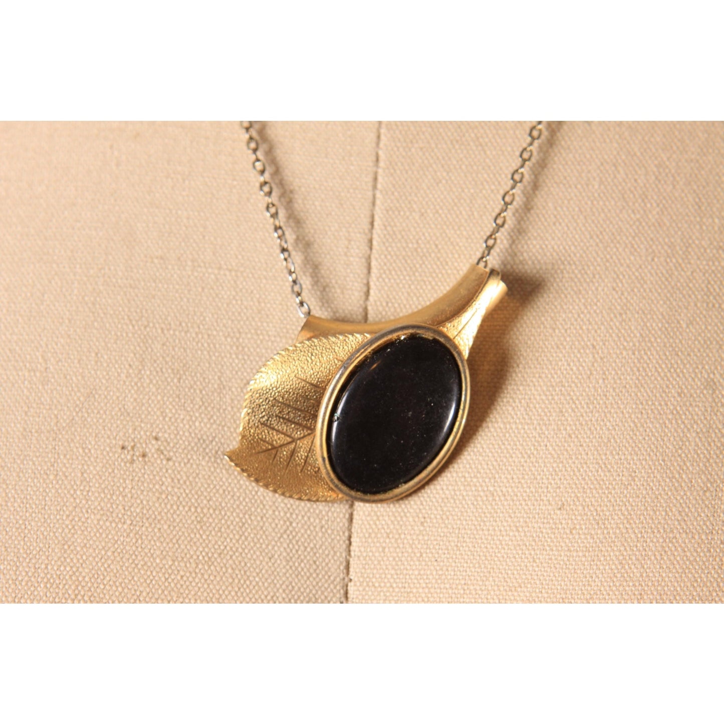 1970s Gold Tone Metal and Faux Stone Novelty Leaf Pendant