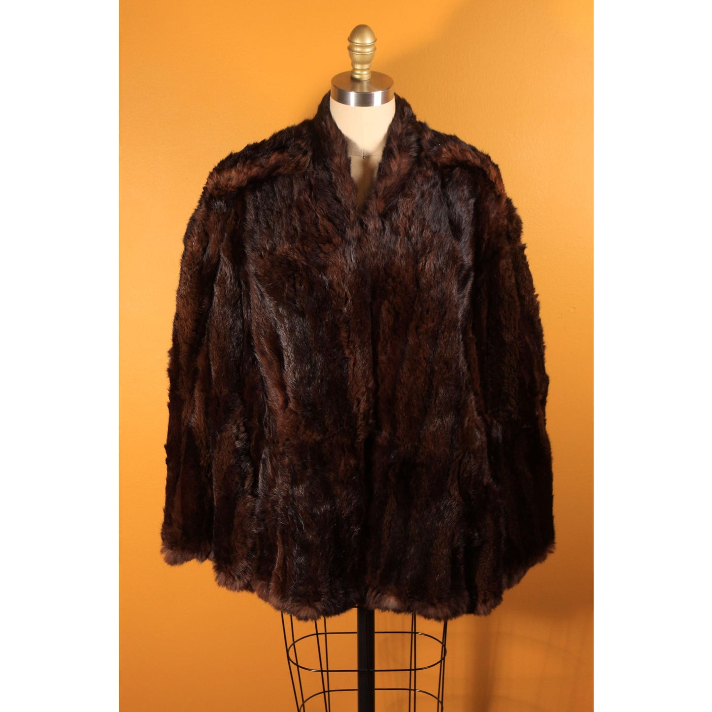 1940s Dark Brown Dyed Russian Squirrel Fur Cape -M-L
