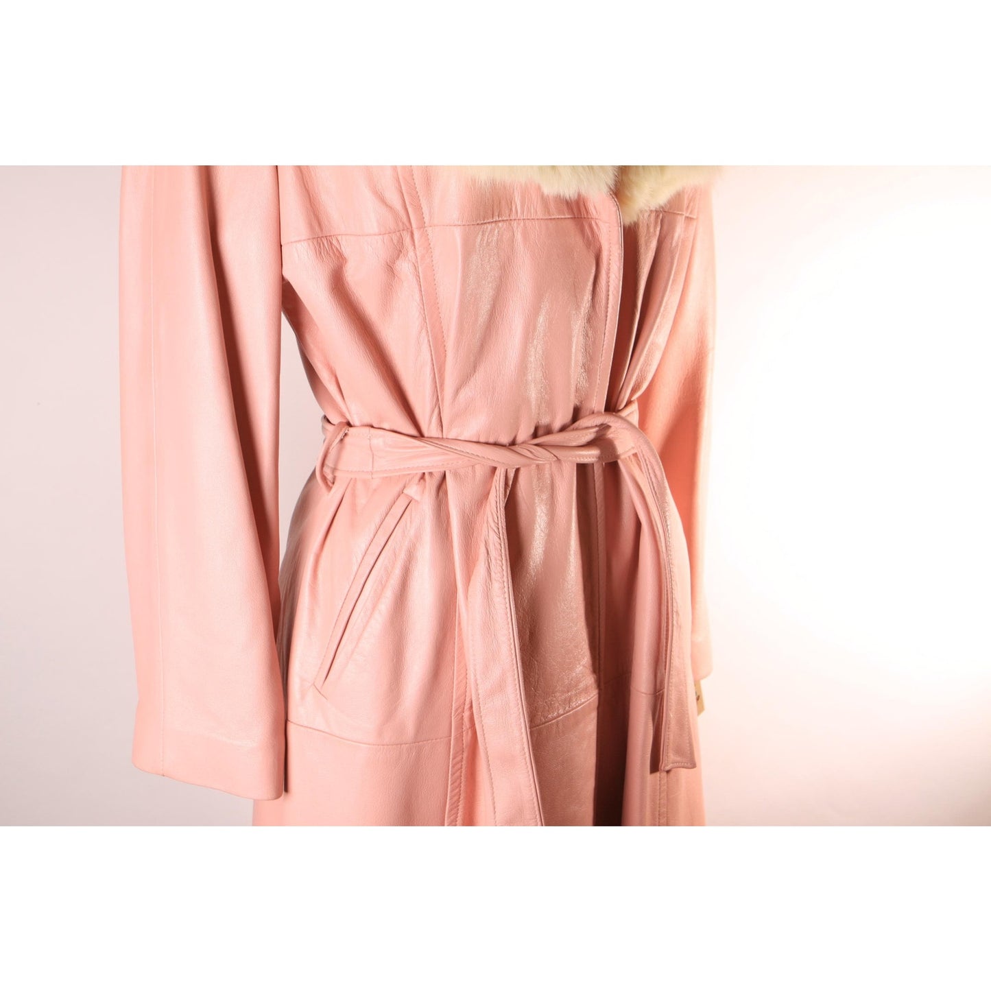 1970s Light Pink Leather Cream Fox Fur Collar Belted Trench Coat by New England Sportswear Company -L-XL