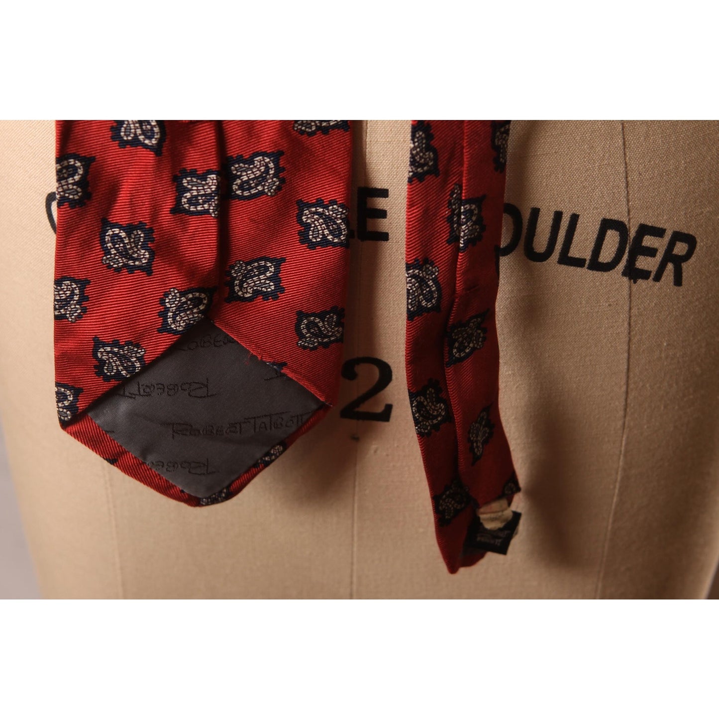 1970s Red and Blue Paisley Print Necktie Tie by Robert Talbott for Cravate