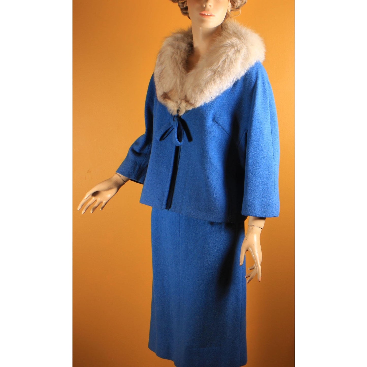 Early 1960s Blue Bracelet Sleeve Fox Fur Collar Jacket with Matching Pencil Skirt Suit Two Piece Outfit by Lilli Ann -1XL
