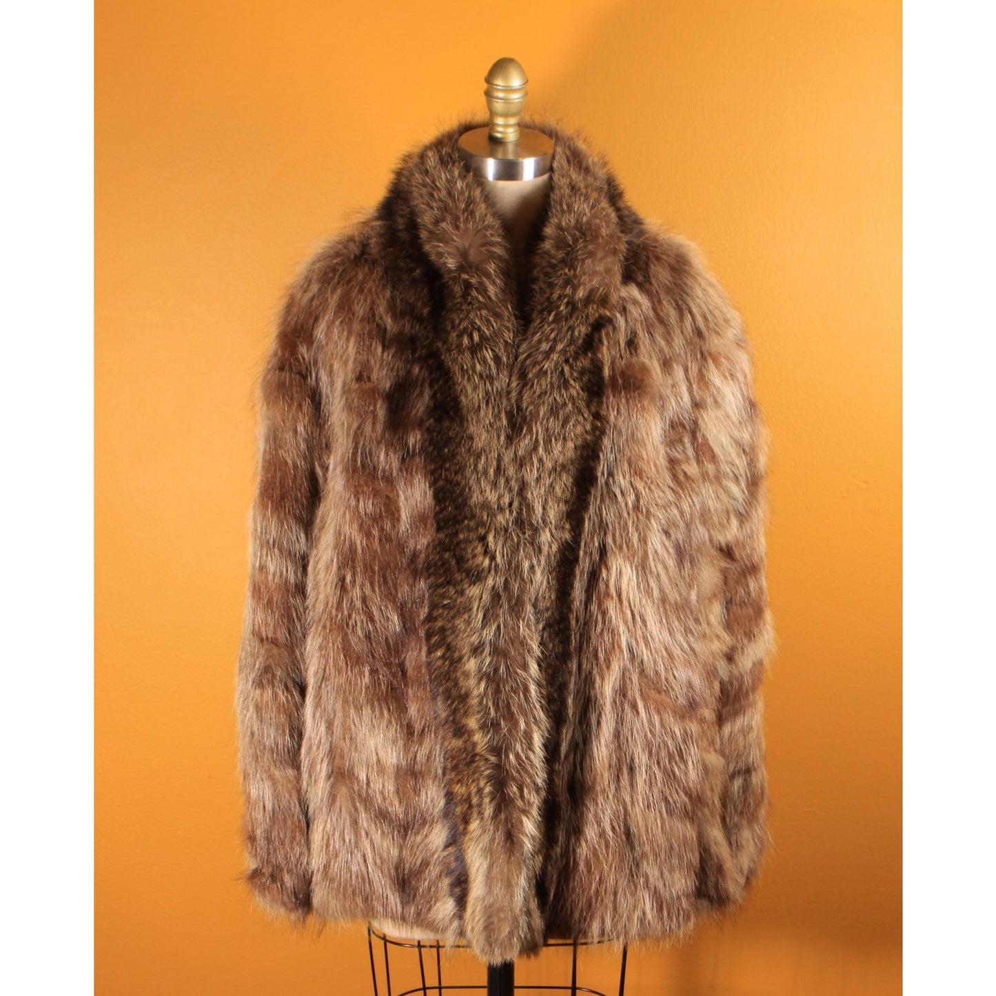 1950s Brown and Gray Long Sleeve Raccoon Fur Coat by Polar Crown Furs by McDaniel's -L