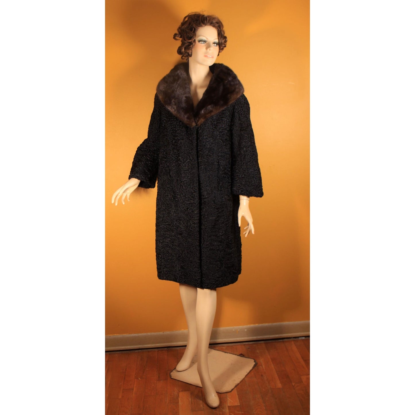 1950s Black Persian Lamb Fur and Mink Fur Trim Collar Long Sleeve Coat by Le Don Original Furs -M-L