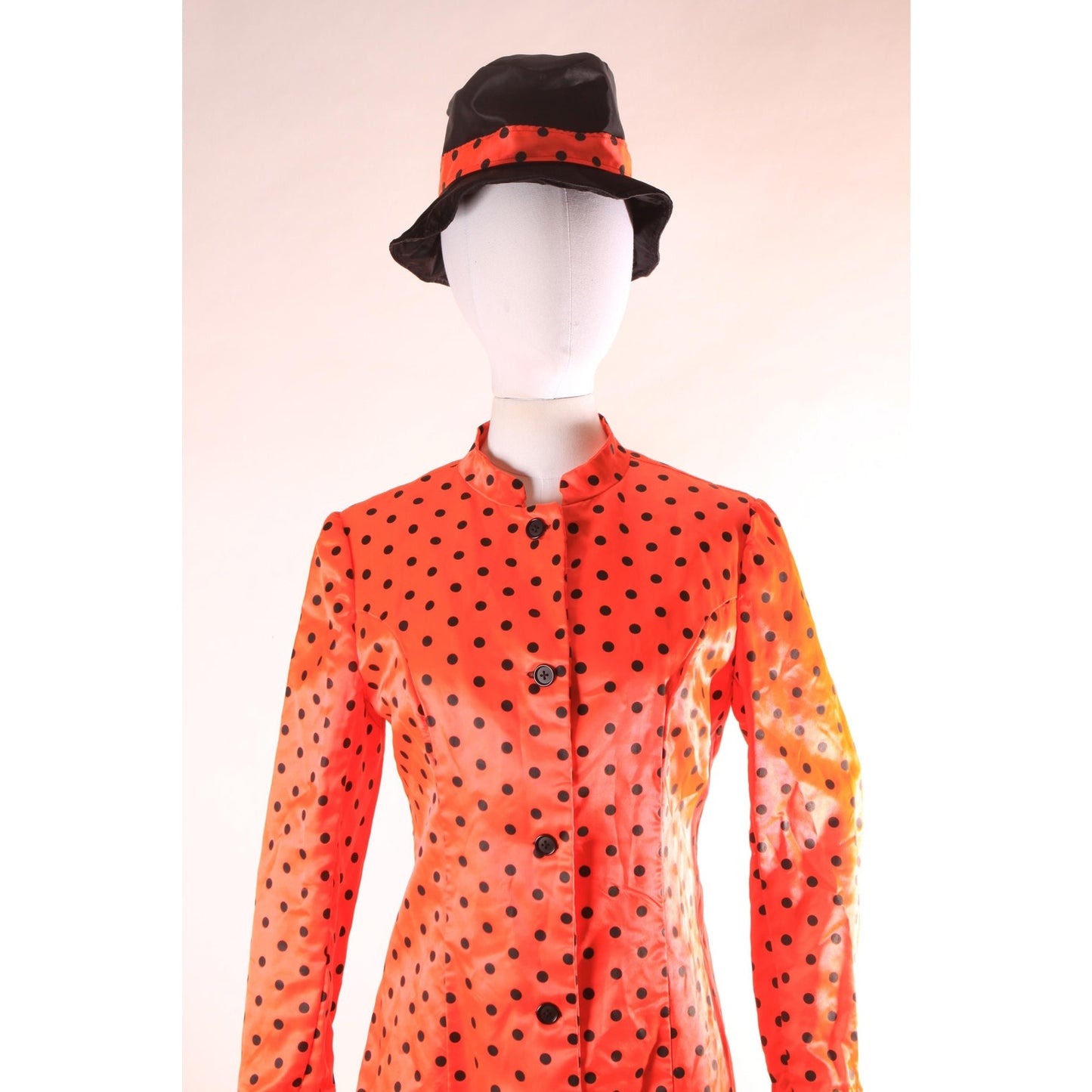 1970s 1980s Hot Pink and Black Satin Polka Dot Long Sleeve Button Down Blouse Jacket with Matching Hat Costume -L