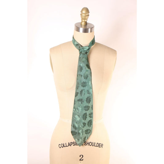 1950s Green Novelty Print Leaf Pattern Necktie Tie by Regal