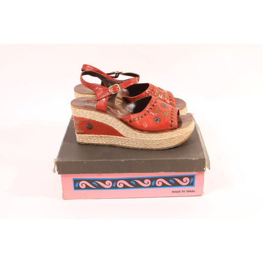 1970s Red and Brown Boho Platform High Heel Sandals Shoes by Nina-Size 7 1/2M