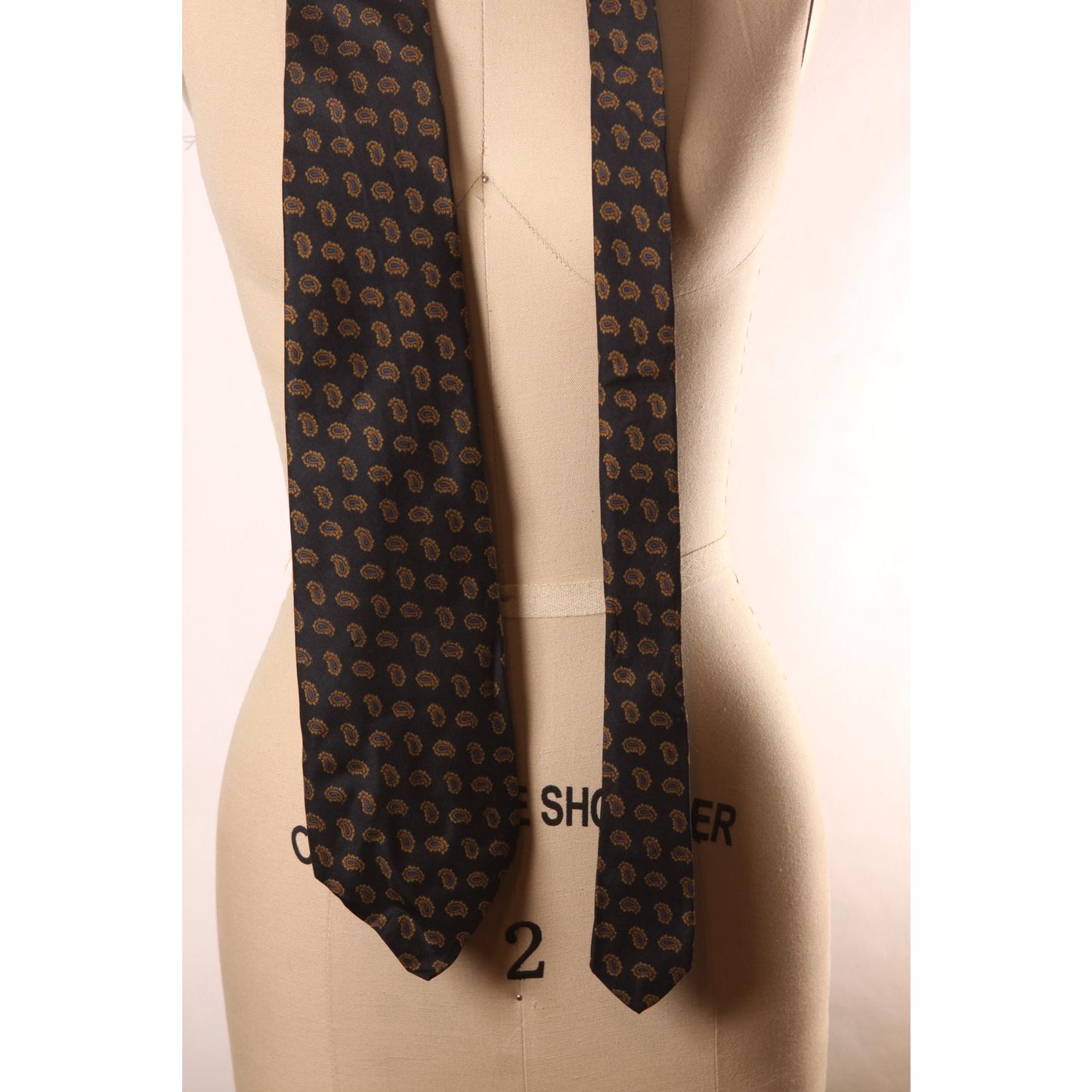 1970s Black and Brown Paisley Wide Necktie Tie by Albert LTD for Robert Talbott