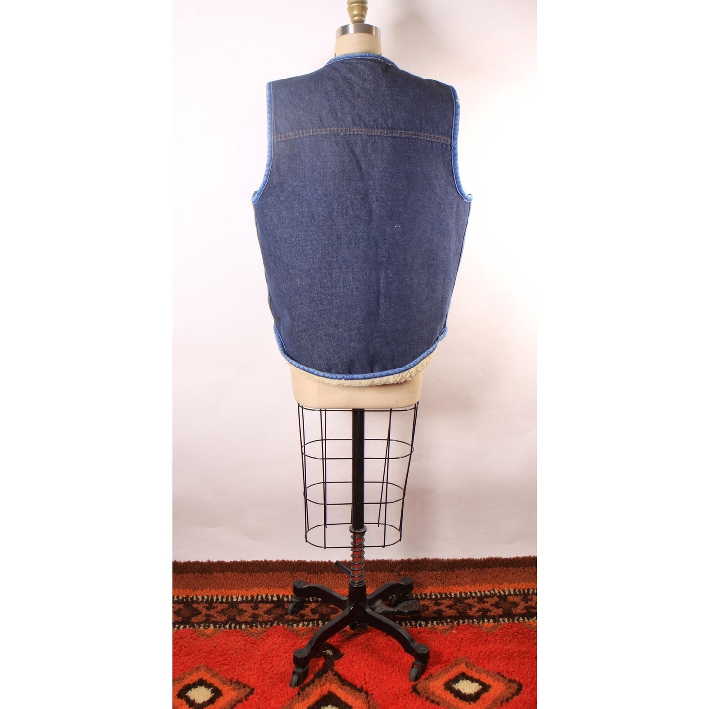 1970s Denim Metal Snap Faux Sherpa Lined Western Men’s Vest by Sears Roebucks-L