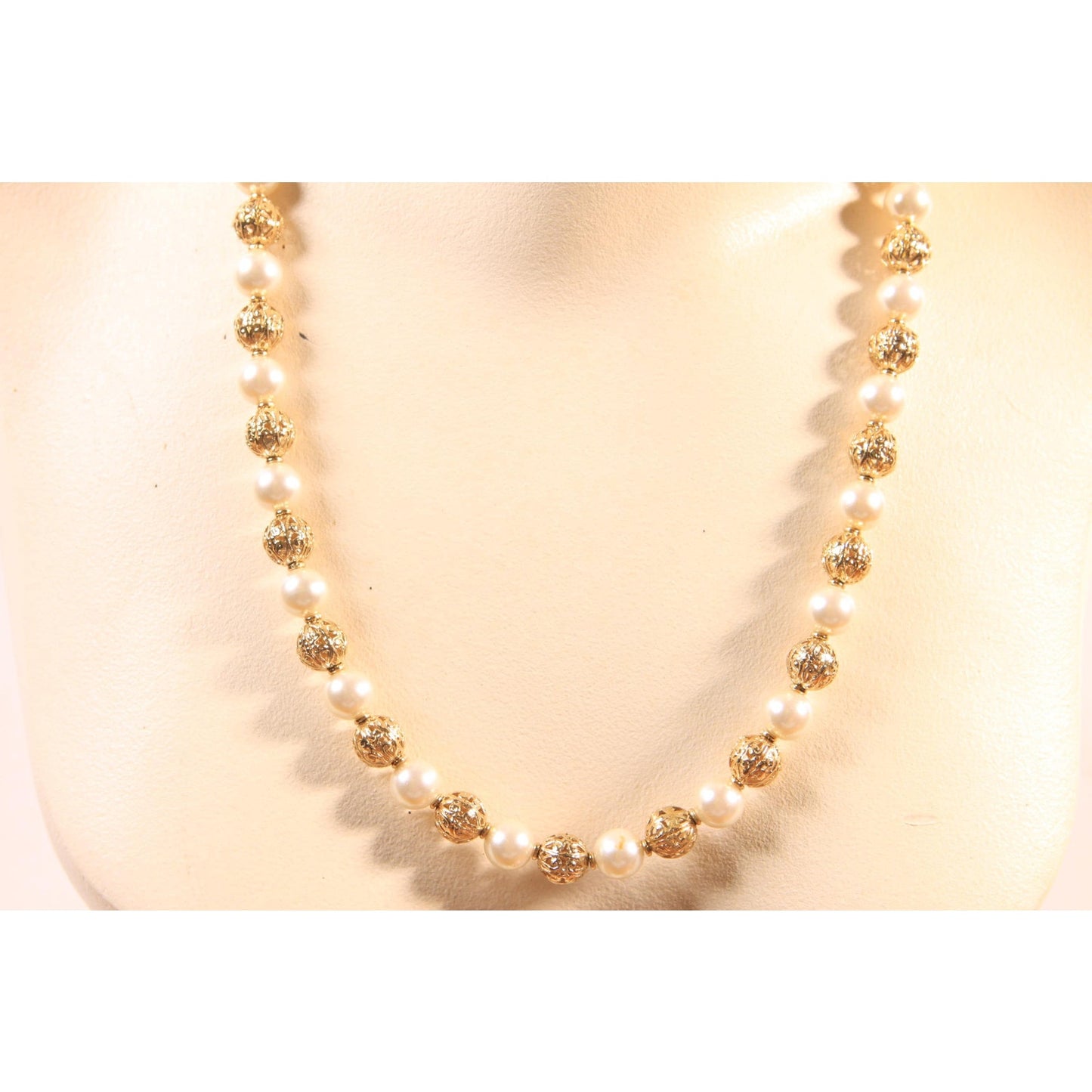 1960s Faux Pearl and Gold Tone Metal Beaded Necklace by Napier