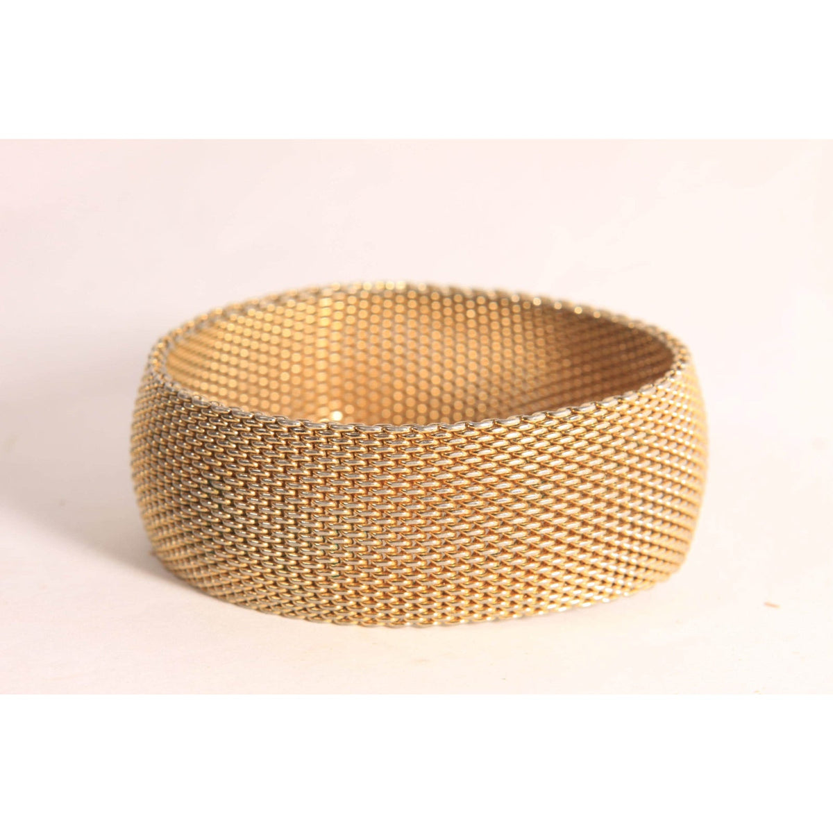 1970s 1980s Gold Tone Metal Mesh Bangle Bracelet