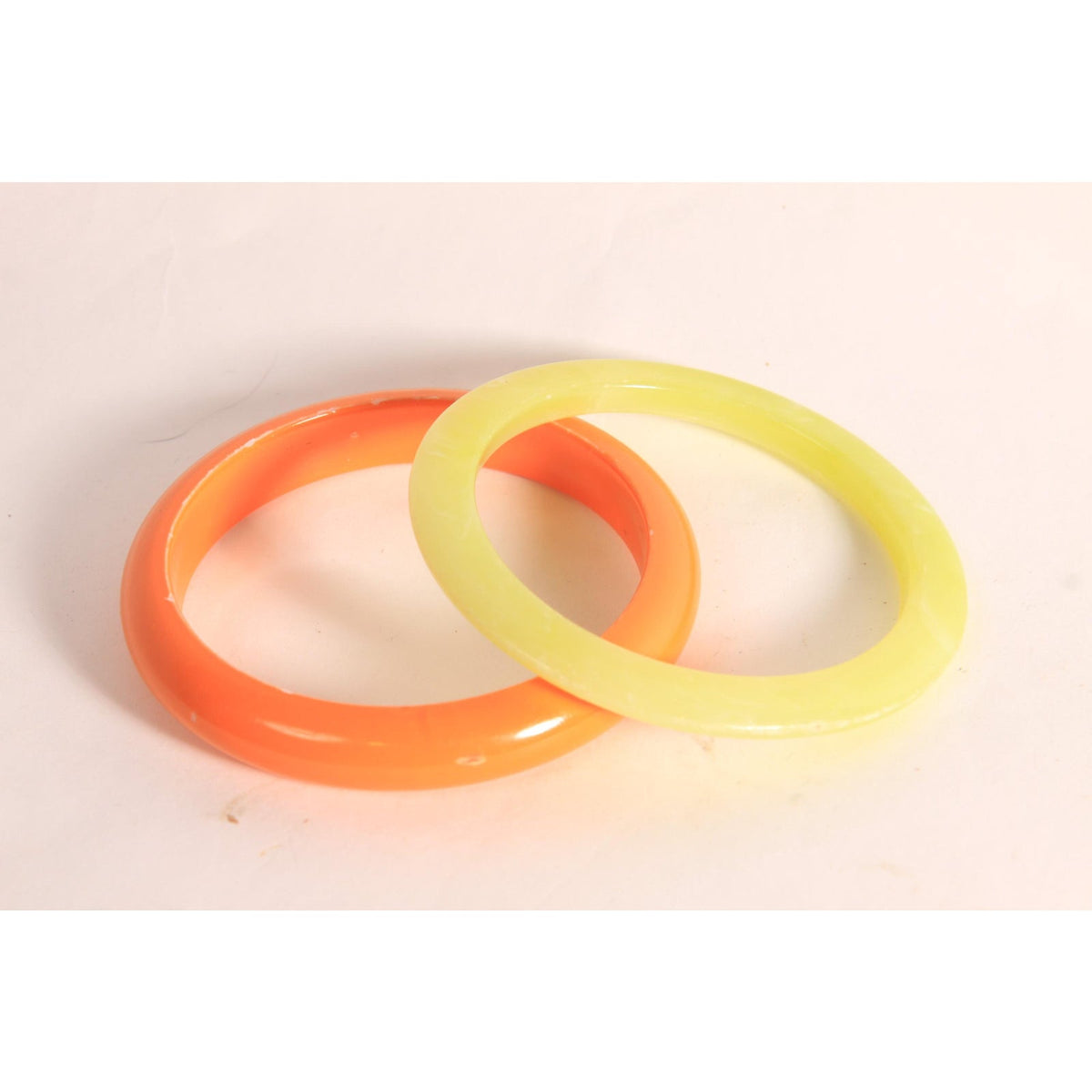 1980s Peach Pink Orange and Light Green Marbled Plastic Stack of Bangle Bracelets