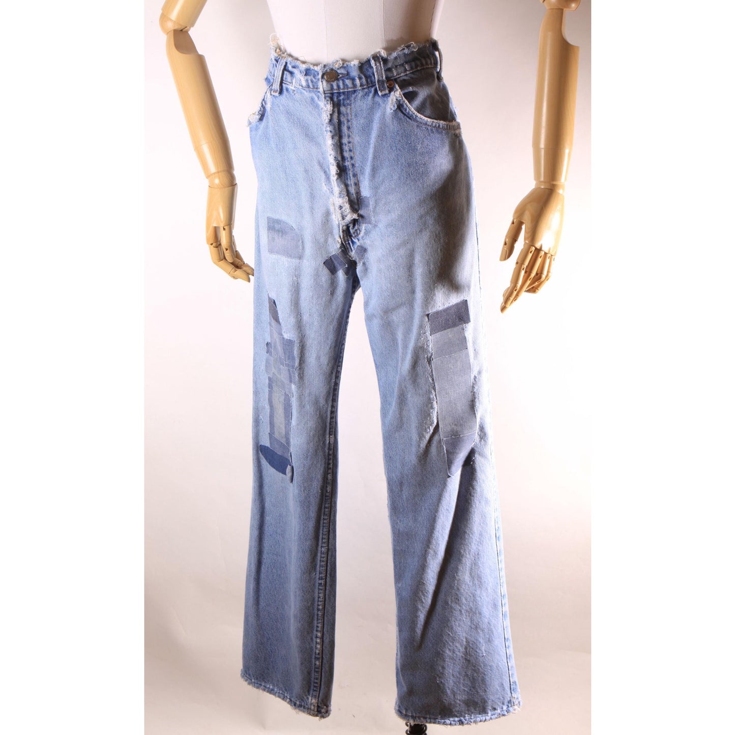1980s Distressed Patch Fraying Blue Denim Orange Tab 517 Jeans by Levi's -38x30