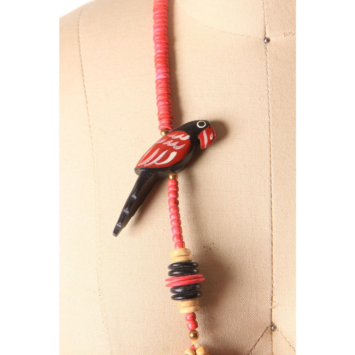 1970s 1980s Red, Black and Tan Wood Beaded Novelty Parrot Necklace