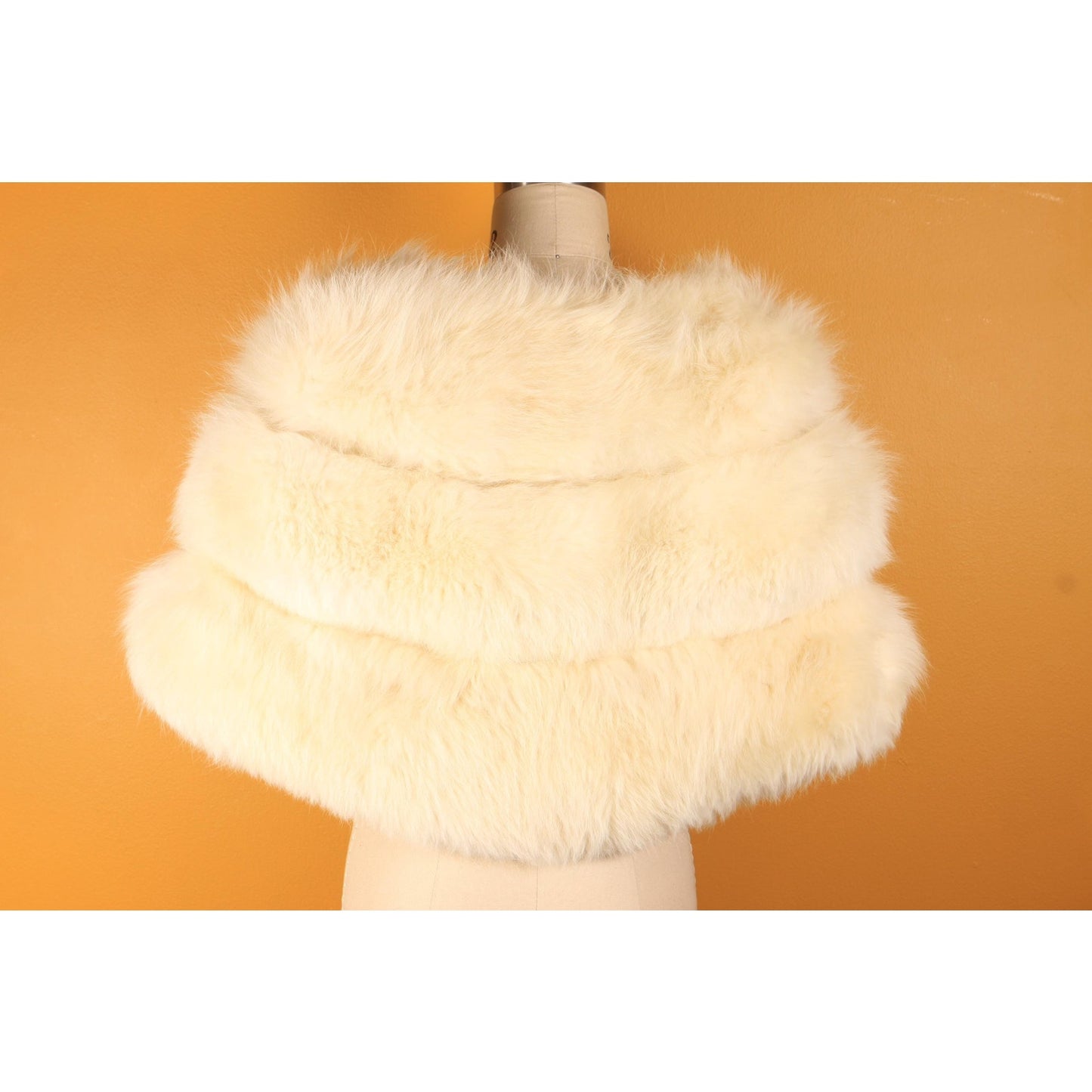 1950s White Cream Fox Fur Coat Wrap by Aulabaugh Omaha