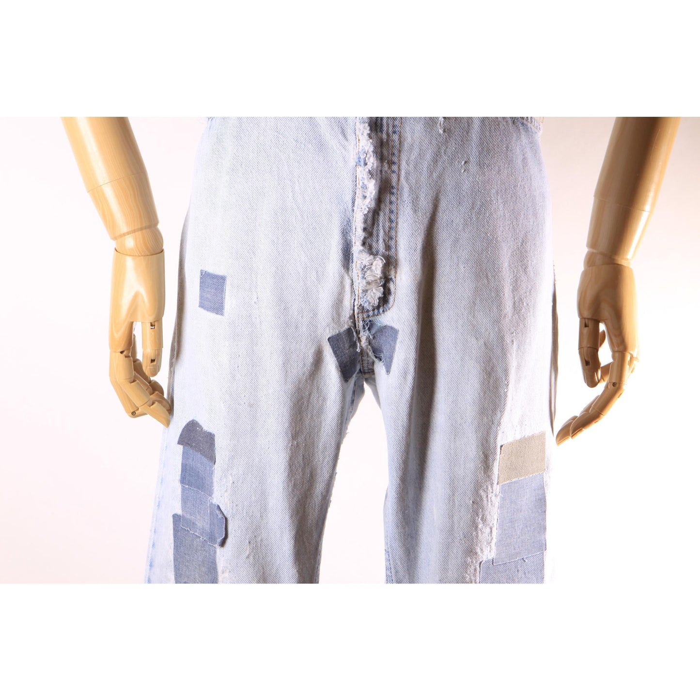 1980s Distressed Patch Fraying Blue Denim Orange Tab 517 Jeans by Levi's -38x29