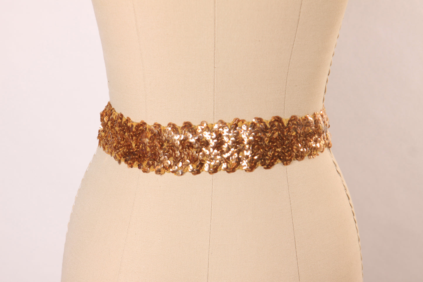 1950s Novelty Ballerina Gold Sequin Stretch Belt