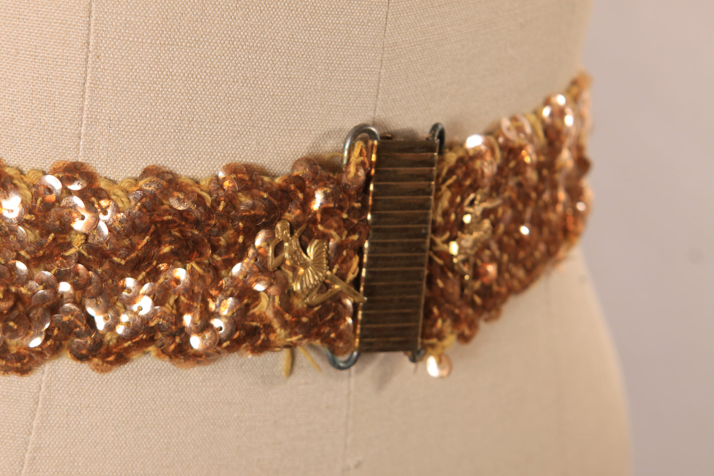 1950s Novelty Ballerina Gold Sequin Stretch Belt