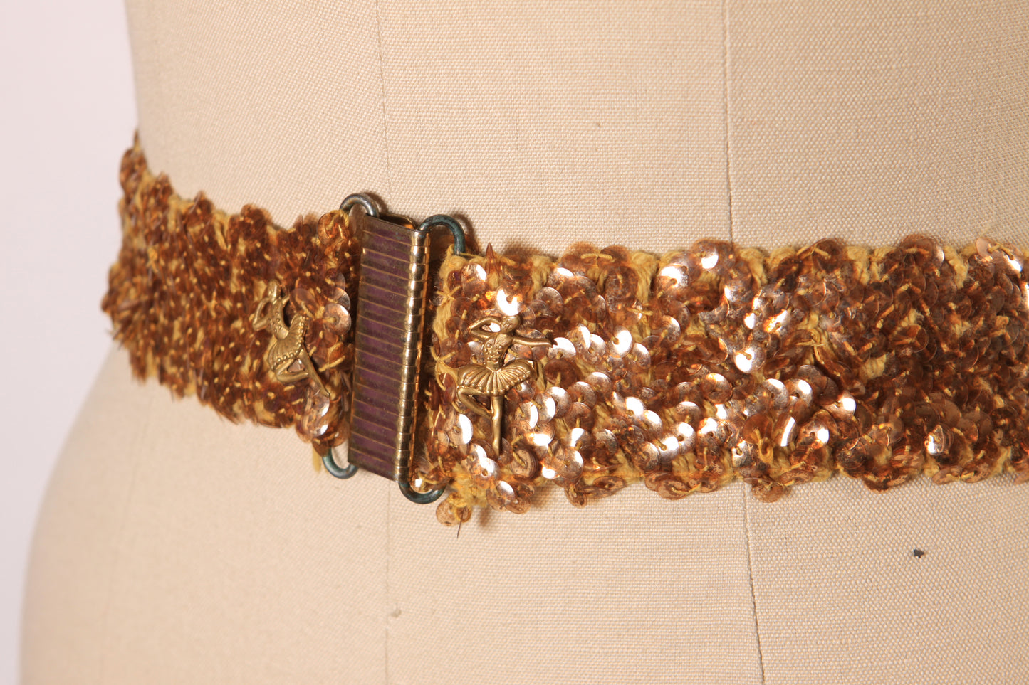 1950s Novelty Ballerina Gold Sequin Stretch Belt