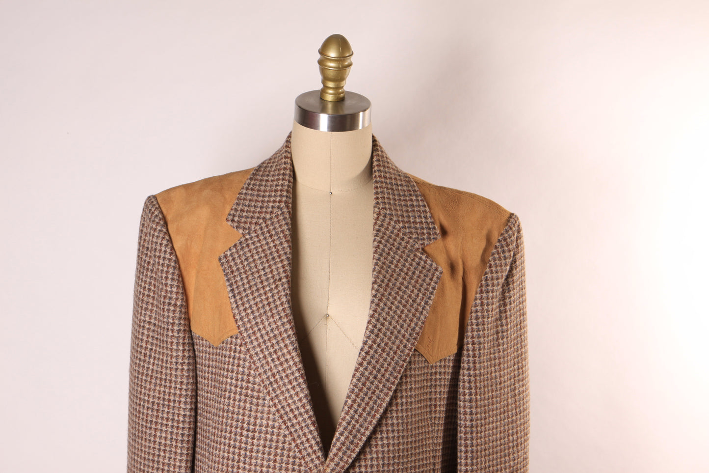 1970s Brown, White and Tan Long Sleeve Western Style Elbow Patches Button Down Mens Blazer Jacket by Pendleton