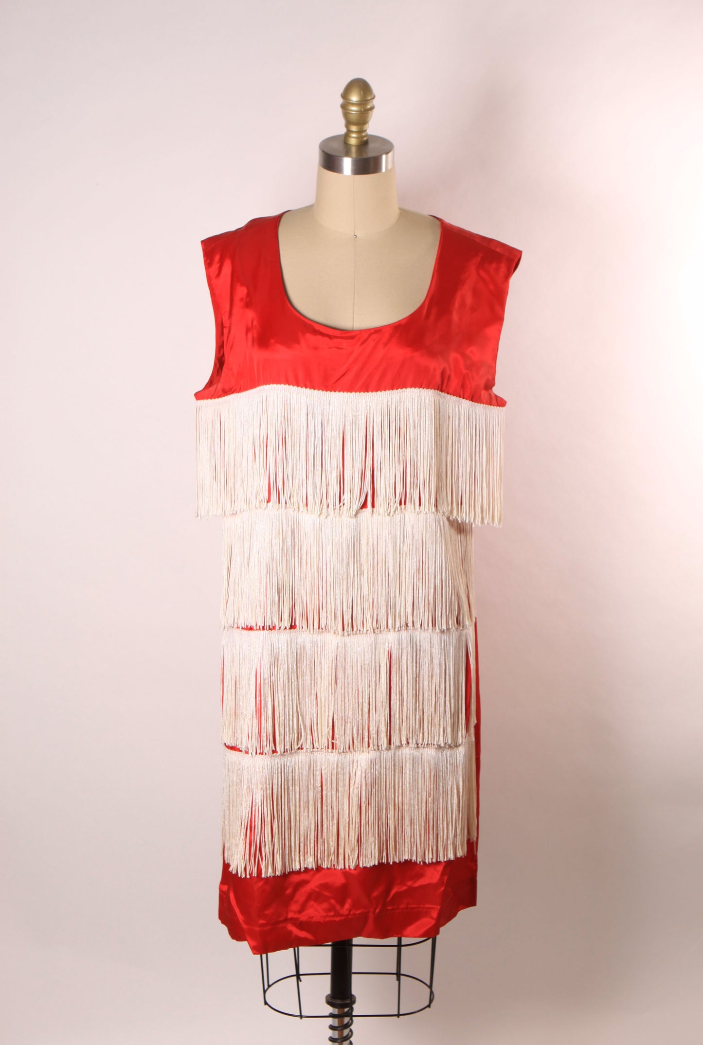 1960s Does 1920s Red and White Fringe Sleeveless Flapper Style Costume Dress