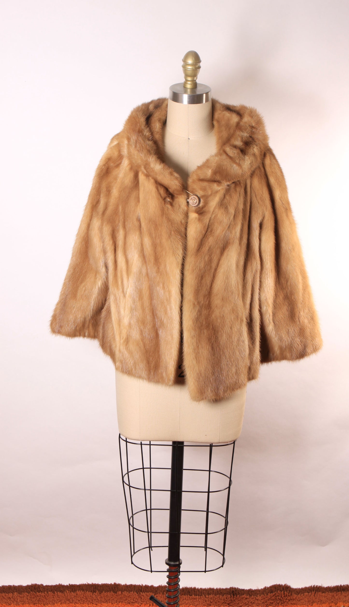 1940s 1950s Honey Brown Tan 3/4 Length Sleeve Cropped Mink Fur Coat by Harper’s Furs