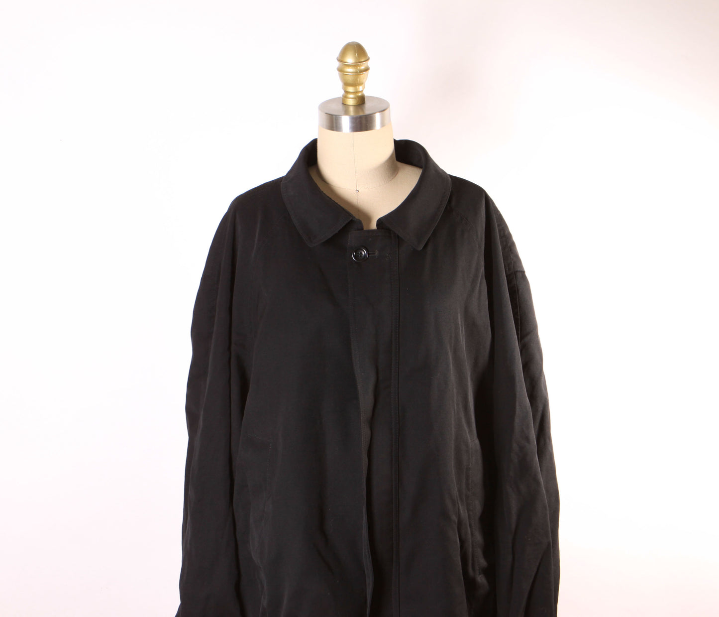 1980s 1990s Black Long Sleeve Lined Zip Up Jacket by Sulka