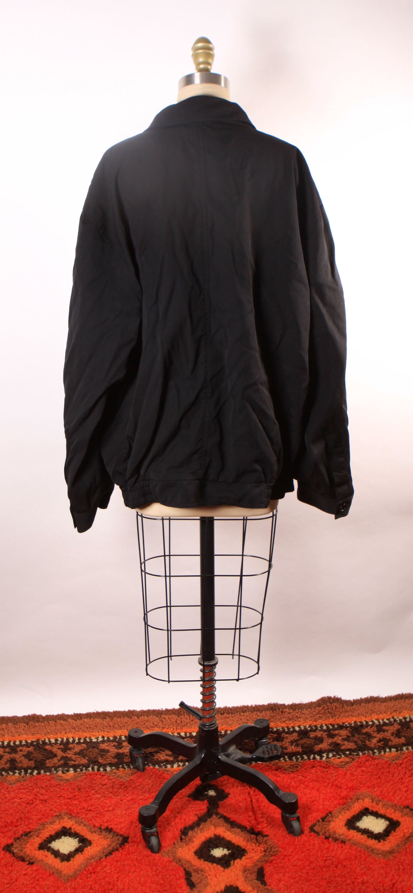 1980s 1990s Black Long Sleeve Lined Zip Up Jacket by Sulka