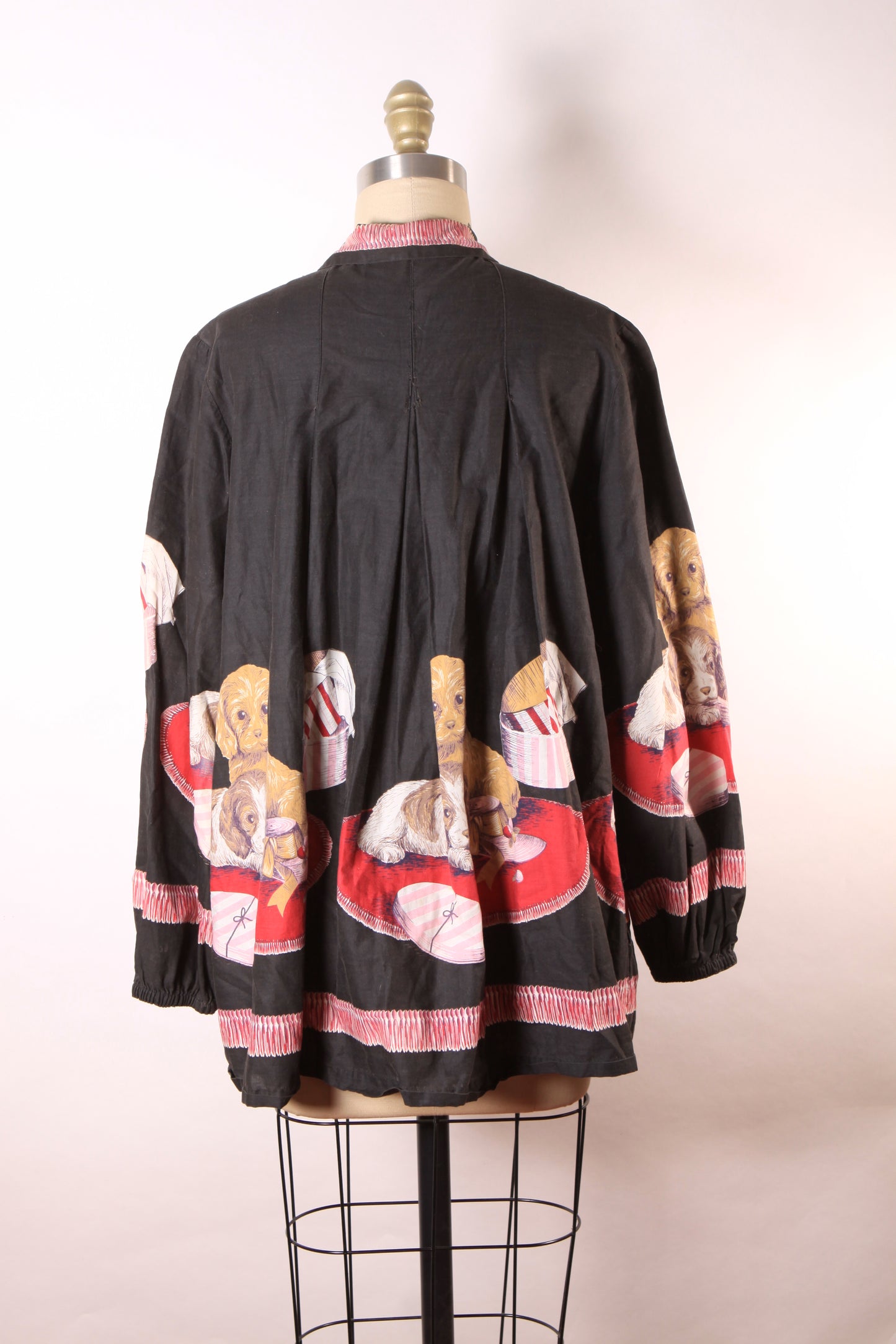 1950s Novelty Puppies and Presents Black Long Sleeve John Wolf Print Blouse Smock Top-