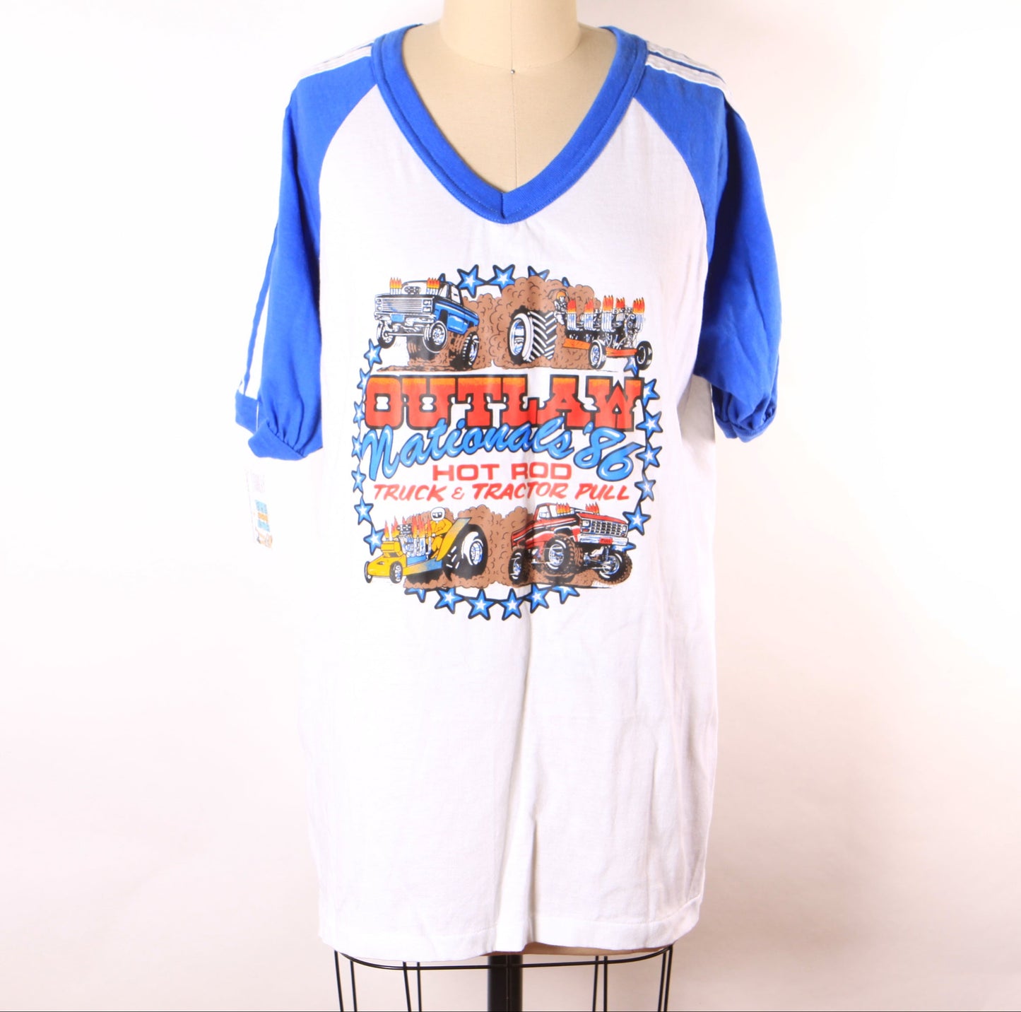 Deadstock 1980s 1986 Blue and White Novelty Graphic Tee Hot Rod Truck and Tractor Pull Outlaw T-Shirt by Alore