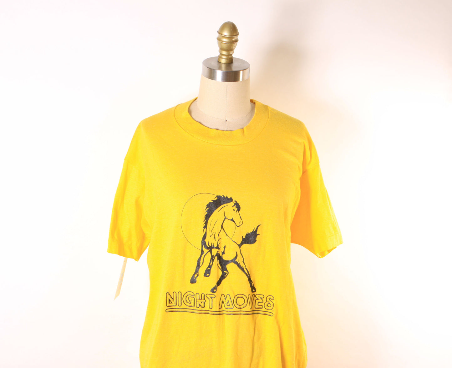 Deadstock 1980s Yellow Short Sleeve Single Stitch Bob Seger Night Moves Horse T-Shirt by Screen Stars -L