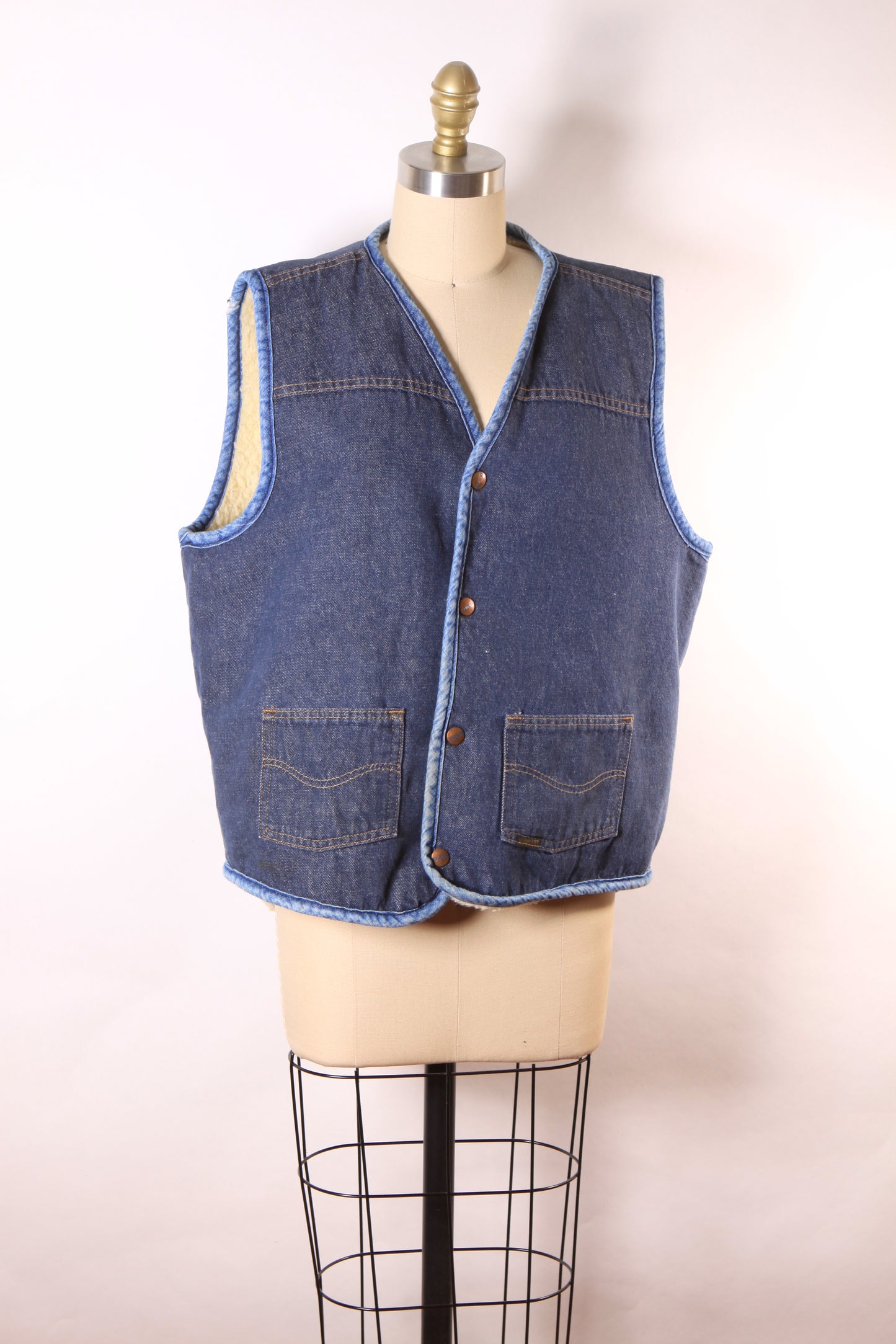 1970s 1970s Denim Metal Snap Faux Sherpa Lined Western Men’s Vest by Sears Roebucks -L