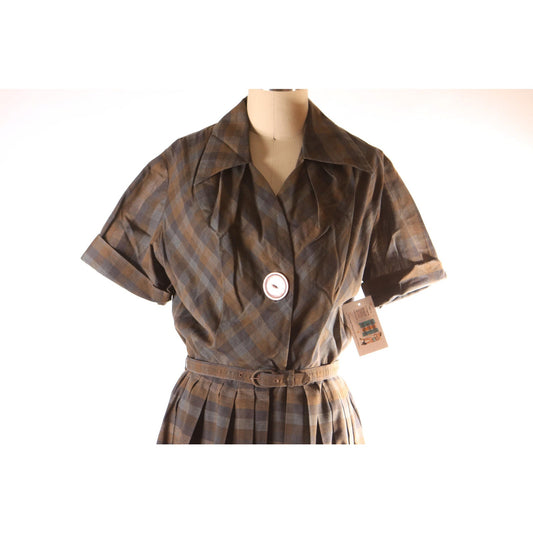 1950s Brown and Gray Plaid Oversized Button Short Sleeve Fit and Flare Belted Dress by Fashionmaker -M