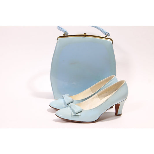 1950s Light Blue Bow Detail High Heel Pumps with Matching Top Handle Handbag Purse