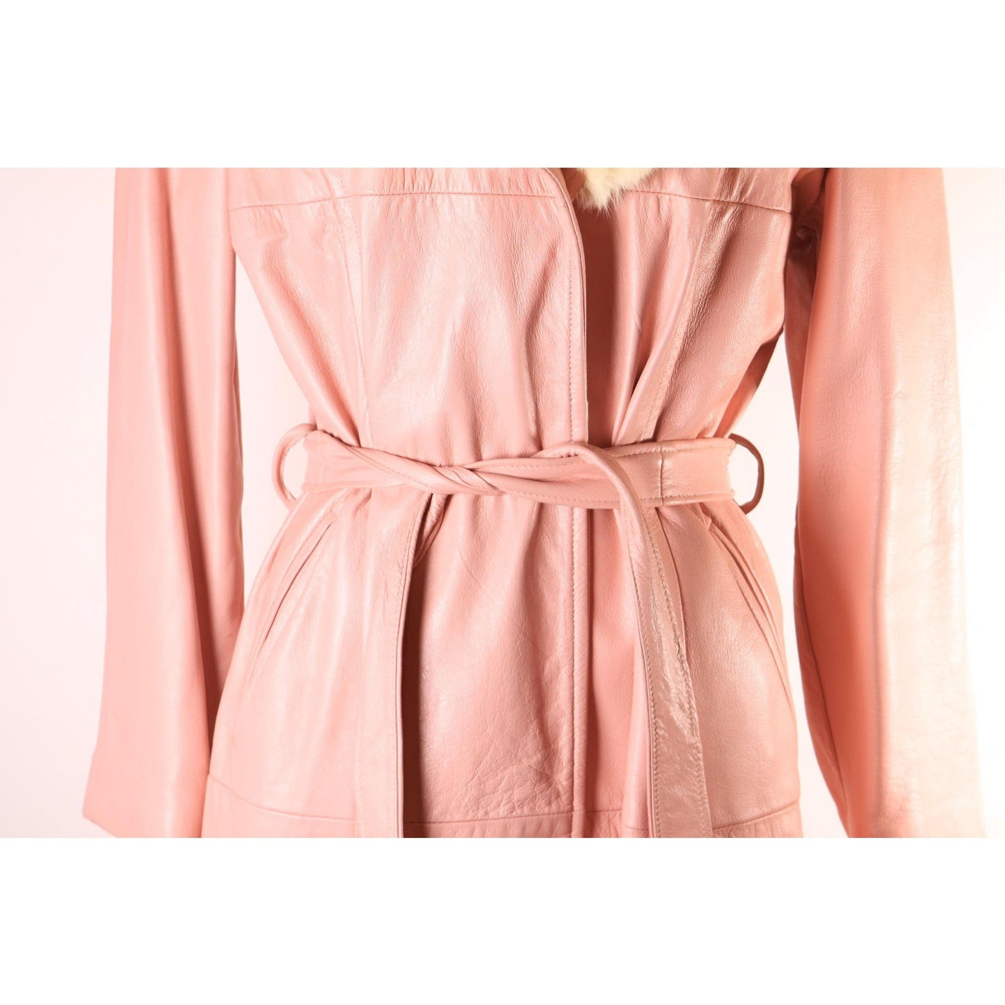 1970s Light Pink Leather Cream Fox Fur Collar Belted Trench Coat by New England Sportswear Company -L-XL
