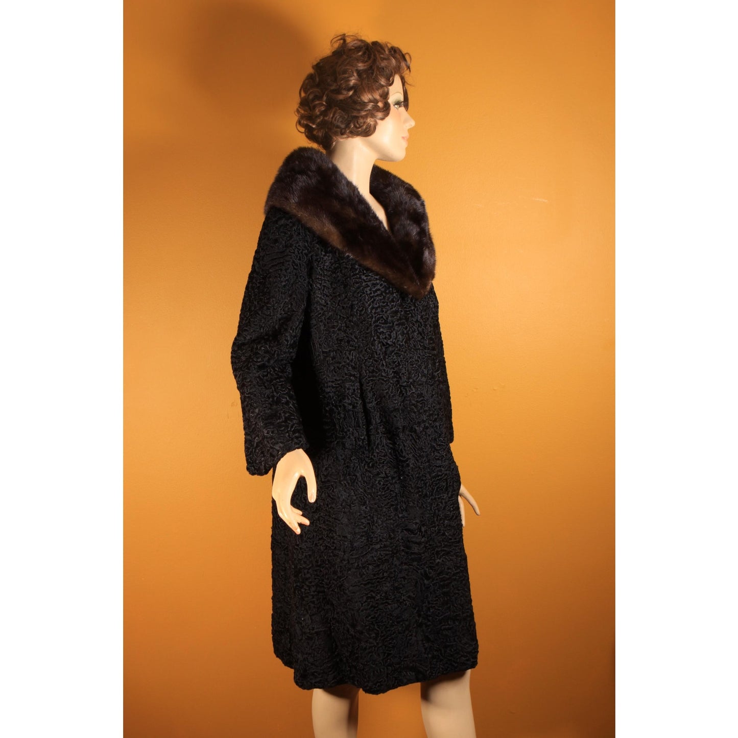1950s Black Persian Lamb Fur and Mink Fur Trim Collar Long Sleeve Coat by Le Don Original Furs -M-L