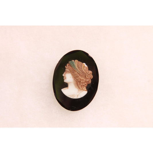 1930s 1940s Black, Cream and Brown Cameo Brooch