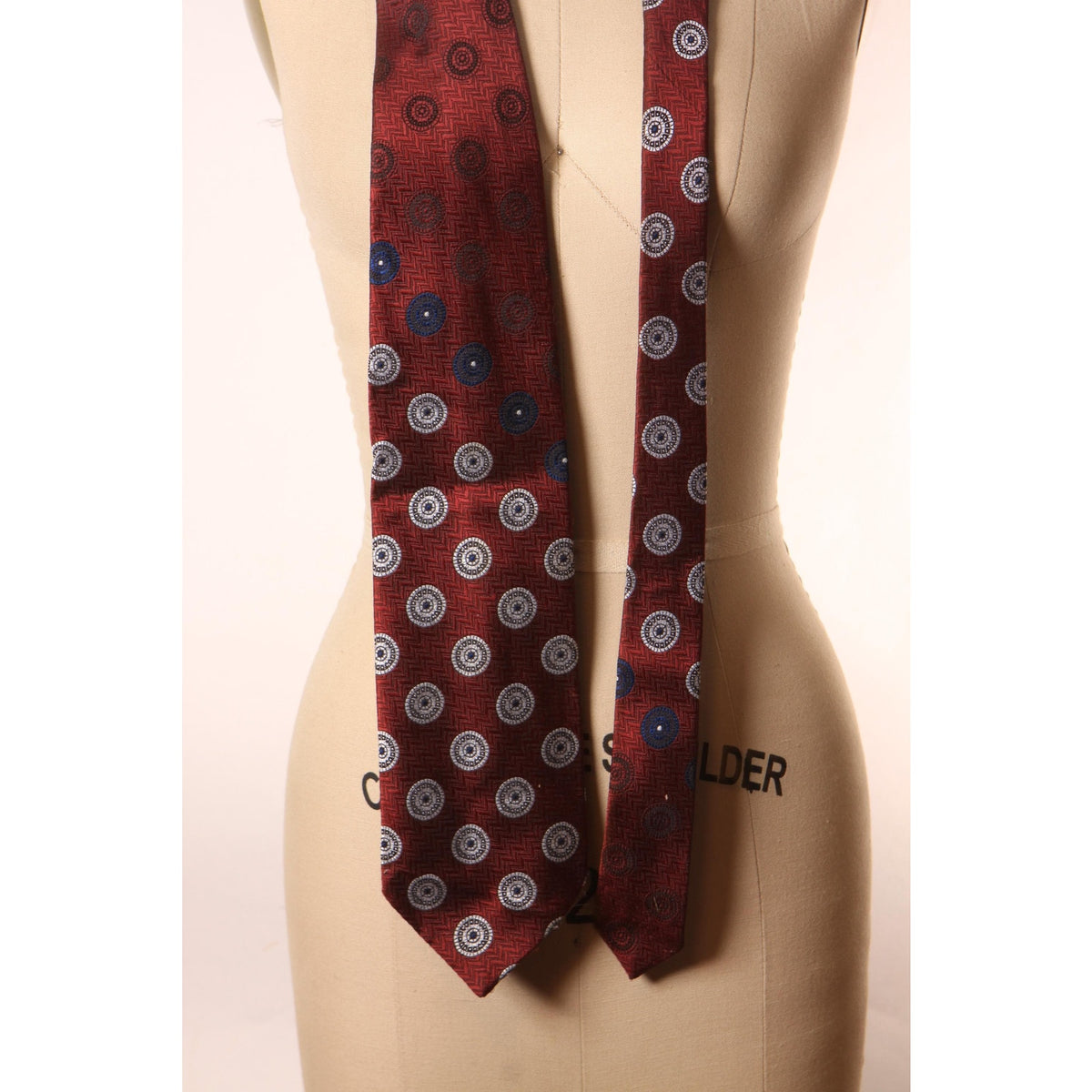 1970s Dark Red, Navy Blue and White Polyester Geometric Circle Wide Necktie Tie by Marx by Damon